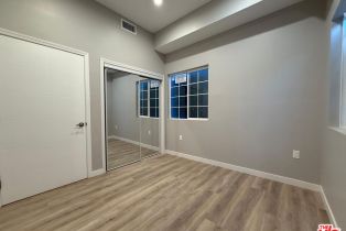 Single Family Residence, 10605 Owensmouth ave, Chatsworth, CA 91311 - 20