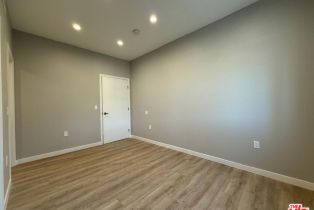 Single Family Residence, 10605 Owensmouth ave, Chatsworth, CA 91311 - 8