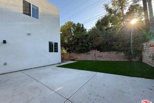 Single Family Residence, 10605 Owensmouth ave, Chatsworth, CA 91311 - 22