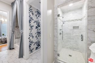 Single Family Residence, 14539 Valley Vista blvd, Sherman Oaks, CA 91403 - 28