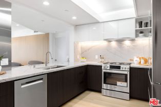 Condominium, 13600 Marina Pointe dr, Marina Del Rey, CA 90292 - 4