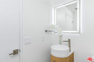 Condominium, 13600 Marina Pointe dr, Marina Del Rey, CA 90292 - 13