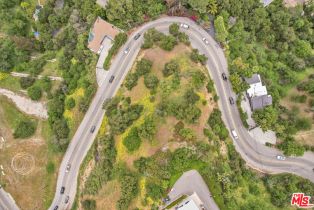 , 3301 COLDWATER CANYON ave, Studio City, CA 91604 - 3