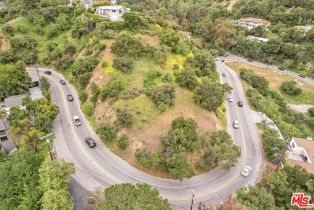 , 3301 COLDWATER CANYON ave, Studio City, CA 91604 - 15