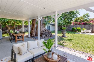 Single Family Residence, 21924 Buena Ventura st, Woodland Hills, CA 91364 - 8