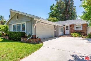Single Family Residence, 21924 Buena Ventura st, Woodland Hills, CA 91364 - 24