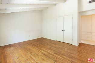 Single Family Residence, 21924 Buena Ventura st, Woodland Hills, CA 91364 - 18