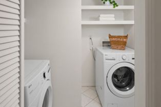 Condominium, 10627 Ashton ave, Westwood, CA 90024 - 13