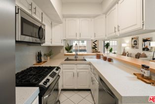 Condominium, 10627 Ashton ave, Westwood, CA 90024 - 12