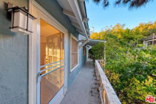 , 3008 3rd st, Santa Monica, CA 90405 - 3