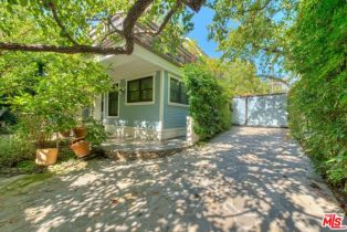 , 3008 3rd st, Santa Monica, CA 90405 - 2