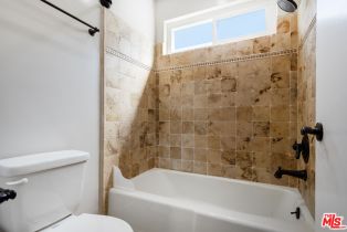 Condominium, 940 7th st, Santa Monica, CA 90403 - 12