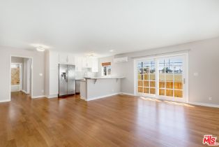 Condominium, 940   7th St, Santa Monica, CA  Santa Monica, CA 90403