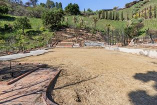 , 1221 Bienveneda ave, Pacific Palisades, CA 90272 - 3