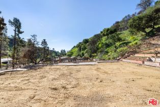 , 1221 Bienveneda ave, Pacific Palisades, CA 90272 - 5