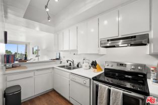 , 900 Euclid st, Santa Monica, CA 90403 - 10