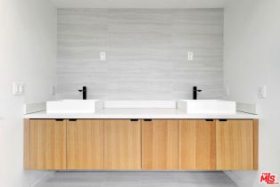 , 18053 Erwin st, Encino, CA 91316 - 28