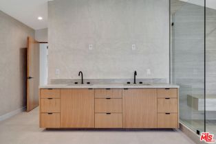 , 18053 Erwin st, Encino, CA 91316 - 22