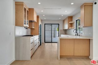 , 18053 Erwin st, Encino, CA 91316 - 9