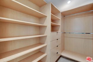 , 18053 Erwin st, Encino, CA 91316 - 23