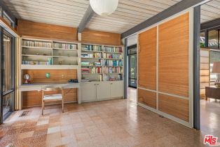 Single Family Residence, 671 San Lorenzo st, Santa Monica, CA 90402 - 12