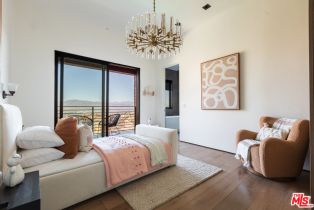 Single Family Residence, 13331 Mulholland dr, Beverly Hills, CA 90210 - 24