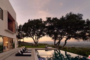 Single Family Residence, 13331 Mulholland dr, Beverly Hills, CA 90210 - 5