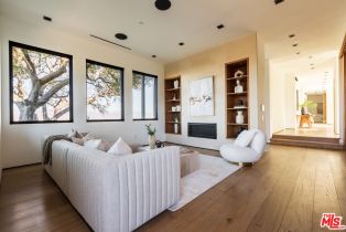 Single Family Residence, 13331 Mulholland dr, Beverly Hills, CA 90210 - 13