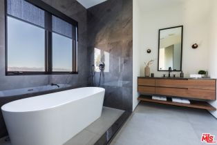 Single Family Residence, 13331 Mulholland dr, Beverly Hills, CA 90210 - 25