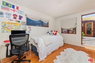 Single Family Residence, 304 14th st, Santa Monica, CA 90402 - 59