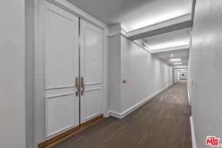 , 1131 Alta Loma rd, West Hollywood , CA 90069 - 8