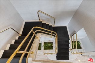 , 1131 Alta Loma rd, West Hollywood , CA 90069 - 6