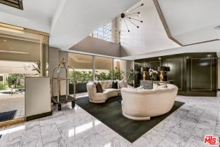 , 1131 Alta Loma rd, West Hollywood , CA 90069 - 4