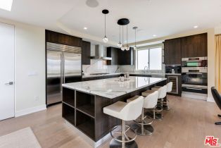 Condominium, 460 Palm dr, Beverly Hills, CA 90210 - 10