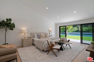 Single Family Residence, 23520 Mariano st, Woodland Hills, CA 91367 - 10