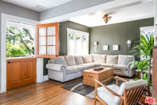 Single Family Residence, 736 Marco pl, Venice, CA 90291 - 4