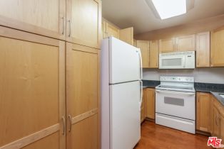 , 723 Palisades Beach rd, Santa Monica, CA 90402 - 15