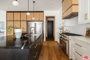 Single Family Residence, 5328 Allott ave, Sherman Oaks, CA 91401 - 12