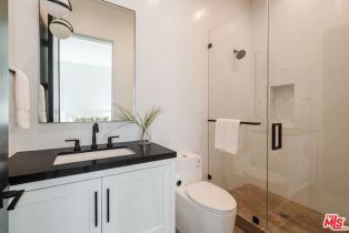 Single Family Residence, 5328 Allott ave, Sherman Oaks, CA 91401 - 22