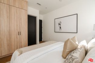 Single Family Residence, 5328 Allott ave, Sherman Oaks, CA 91401 - 25