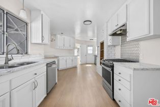 , 23414 Dolorosa st, Woodland Hills, CA 91367 - 5