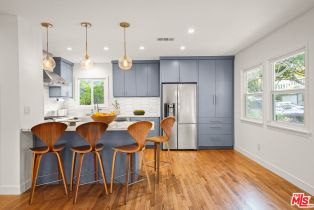 Single Family Residence, 2212 Navy st, Santa Monica, CA 90405 - 5