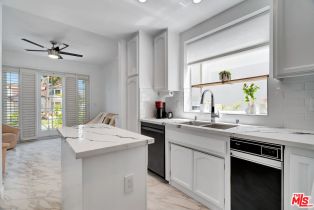 Condominium, 10531 Ashton ave, Westwood, CA 90024 - 11