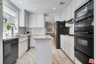 Condominium, 10531 Ashton ave, Westwood, CA 90024 - 12