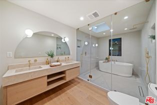 Single Family Residence, 14537 Hesby st, Sherman Oaks, CA 91403 - 15