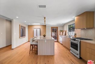 Single Family Residence, 14537 Hesby st, Sherman Oaks, CA 91403 - 4