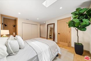 Single Family Residence, 14537 Hesby st, Sherman Oaks, CA 91403 - 21