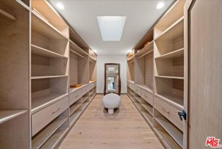 Single Family Residence, 14537 Hesby st, Sherman Oaks, CA 91403 - 17