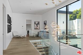 Single Family Residence, 15241 Greenleaf st, Sherman Oaks, CA 91403 - 42