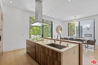 Single Family Residence, 15241 Greenleaf st, Sherman Oaks, CA 91403 - 8